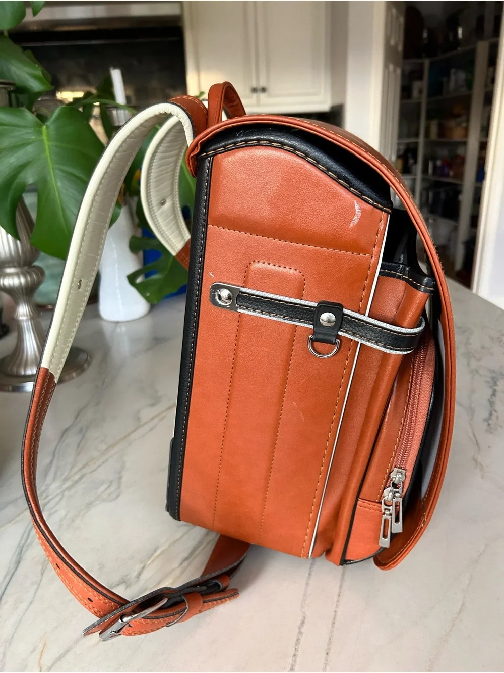 Japanese Randoseru Backpack – Classic Brown Vintage Style. Rich Cognac Brown.